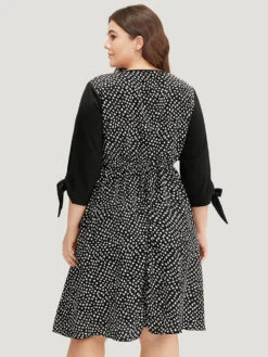 Geometric Graphic Patchwork Knot Cuffs Dress -Bloomchic Shop 107651106 wt 21b97dca cbce 41d1 b4e9 16b0aefc7adc