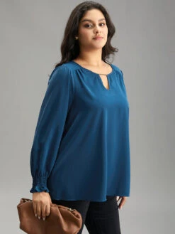 Static-Free Plain Metal Detail Keyhole Shirred Blouse -Bloomchic Shop 118274112 qr