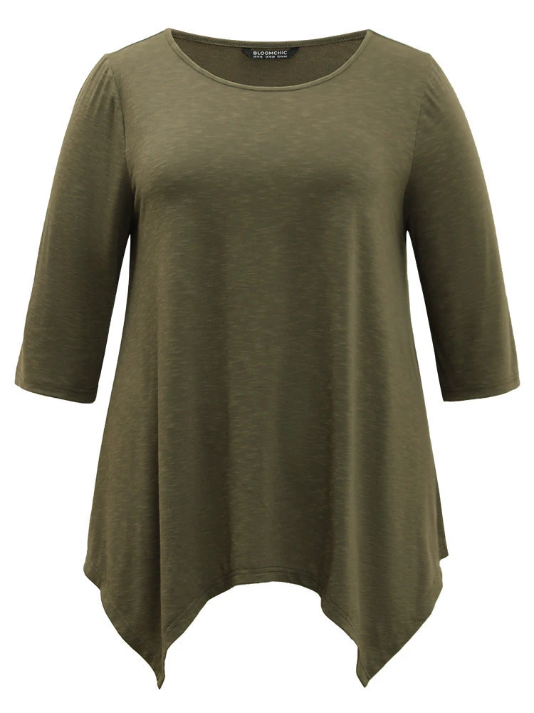 Plain Hanky Hem Crew Neck T-shirt 11 Plain Hanky Hem Crew Neck T-shirt - Image 9