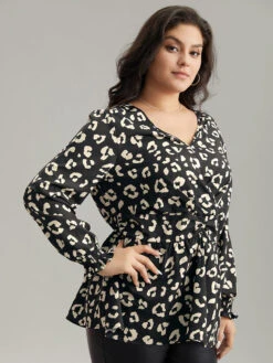 Leopard Print Crossover Ruched Shirred Blouse -Bloomchic Shop 142081051 zf