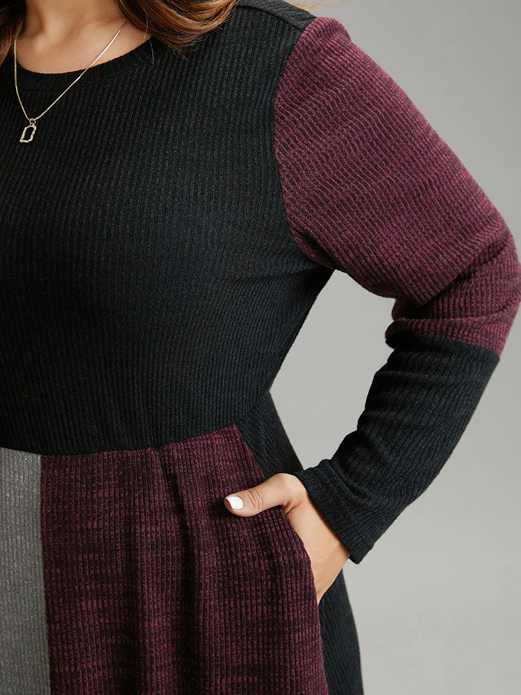 Rib Knit Colorblock Contrast Pocket Dress 8 Rib Knit Colorblock Contrast Pocket Dress - Image 6