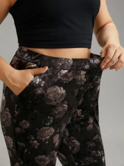 Floral Texture Velvet Flare Leg Pants -Bloomchic Shop 163143478 ec