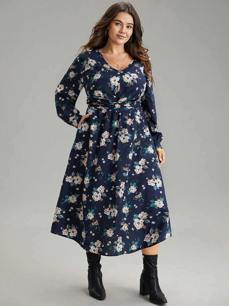 Floral Print Twist Front Pocket Midi Dress 4 Floral Print Twist Front Pocket Midi Dress - Image 2