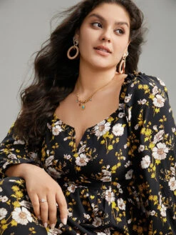 Floral Print Notched Frill Trim Gathered Shirred Dress -Bloomchic Shop 195664058 nq