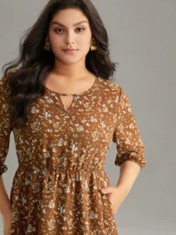 Ditsy Floral Cut Out Elastic Cuffs Dress -Bloomchic Shop 198246702 cg