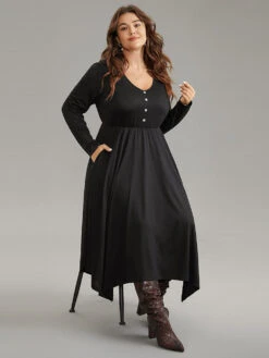 Supersoft Essentials Button Detail Hanky Hem Scoop Neck Dress -Bloomchic Shop 201867148 ko