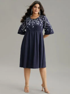 Silhouette Floral Print Embroidered Elastic Waist Dress -Bloomchic Shop 230180192 pk
