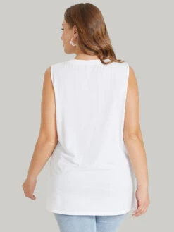 Solid Sleeveless Lace Insert Tank Top 11 Solid Sleeveless Lace Insert Tank Top -Bloomchic Shop 251204997 dg b3c79223 4d54 4e23 b84c 66130e367ad2