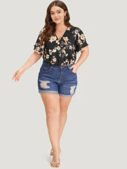 Floral Print Surplice Neck Ruffle Sleeve Bodysuit -Bloomchic Shop 262633504 el