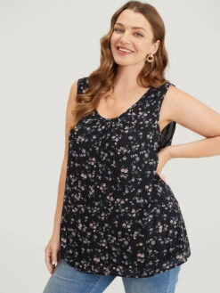 Ditsy Floral Crisscross Backless Tank Top -Bloomchic Shop 306302911 ft c8e74a89 7aff 42e3 a867 63af804c503a