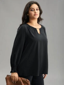 Static-Free Plain Metal Detail Keyhole Shirred Blouse -Bloomchic Shop 32395908 sc 3cd4fec3 4e08 47af 866f f4b0ffbe021d