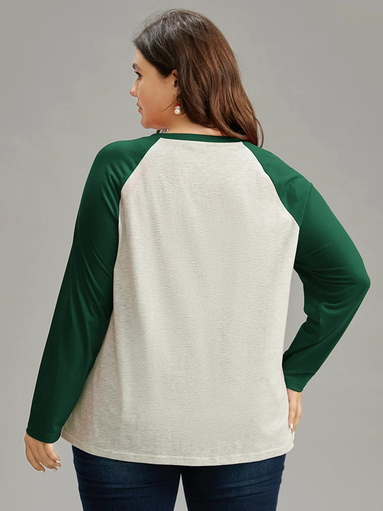 Christmas Graphic Contrast Raglan Sleeve T-shirt 14 Christmas Graphic Contrast Raglan Sleeve T-shirt - Image 12