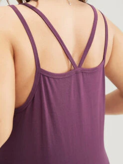 Solid Twist Hem Cami Top -Bloomchic Shop 410296084 cv b7fbf660 8549 40f8 b6d4 5177bb06a6af