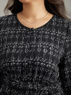 Textured Button Up Elastic Waist Belted Jumpsuit 15 Textured Button Up Elastic Waist Belted Jumpsuit -Bloomchic Shop 420432988 yg