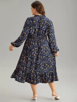 Ditsy Floral Notched Shirred Pocket Elastic Waist Dress -Bloomchic Shop 422221124 bx dab70bff 1bec 4182 b518 5e5d99de14a2