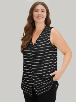 Striped Print Button Through Tank Top -Bloomchic Shop 430118210 pp 15a717e8 3998 481c 96f7 a03032ad9ce8