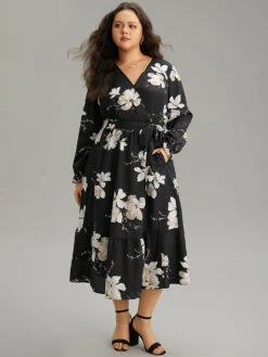 Floral Print Flutter Sleeve Belted Surplice Neck Dress 12 Floral Print Flutter Sleeve Belted Surplice Neck Dress -Bloomchic Shop 439803688 zr