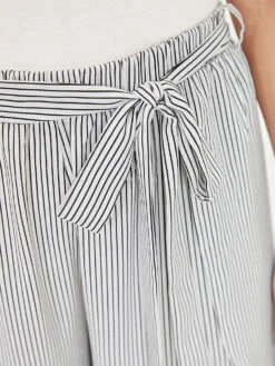 Striped Print Belted Wrap Hem Loose Pants 20 Striped Print Belted Wrap Hem Loose Pants -Bloomchic Shop 470765835 cg 9aca8b48 5973 4289 b9f8 0bfe5dda17ac