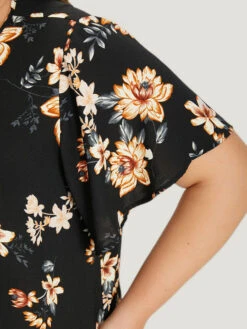 Floral Print Surplice Neck Ruffle Sleeve Bodysuit -Bloomchic Shop 515567824 jt