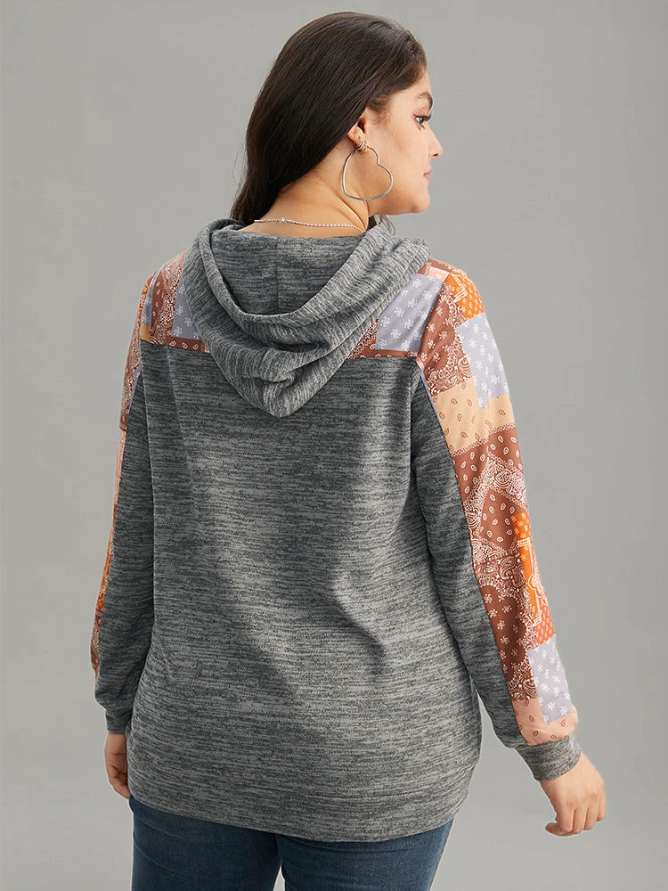 Boho Print Contrast Heather Hooded Sweatshirt 4 Boho Print Contrast Heather Hooded Sweatshirt - Image 2