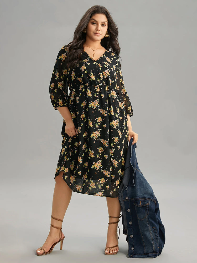 Floral Overlap Collar Pocket Elastic Waist Dress 4 Floral Overlap Collar Pocket Elastic Waist Dress - Image 2