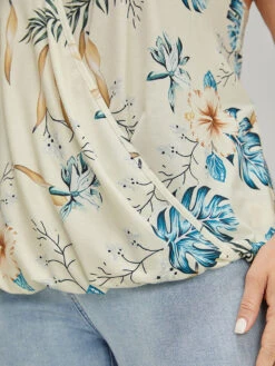 Floral Adjustable Straps Surplice Neck Cami Top -Bloomchic Shop 550477117 su