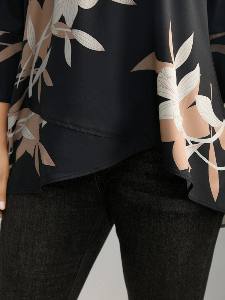 Floral Print Bell Sleeve Asymmetrical Hem Blouse 8 Floral Print Bell Sleeve Asymmetrical Hem Blouse - Image 6