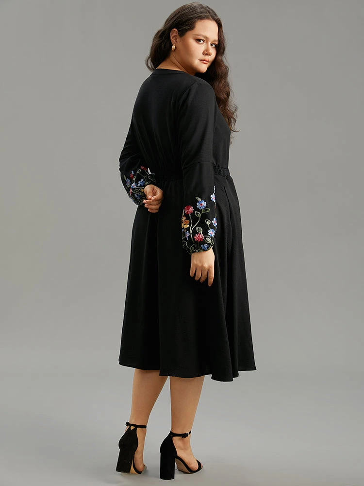 Floral Embroidered Notched Midi Dress 4 Floral Embroidered Notched Midi Dress - Image 2