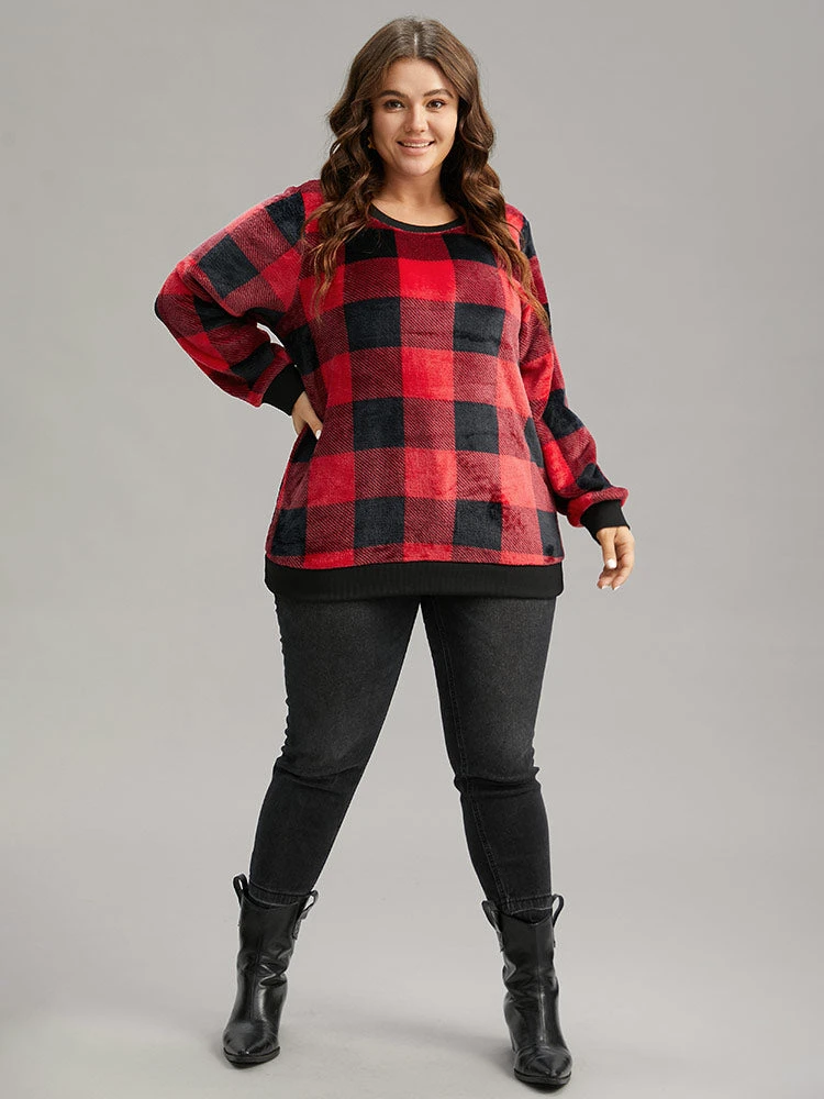 Plaid Print Round Neck Fluffy Sweatshirt 6 Plaid Print Round Neck Fluffy Sweatshirt - Image 4