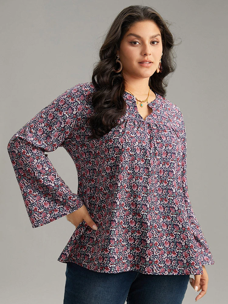 Ditsy Floral Notched Bell Sleeve Blouse 4 Ditsy Floral Notched Bell Sleeve Blouse - Image 3