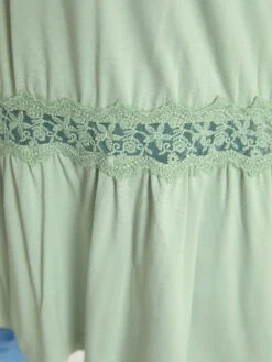 Plain Contrast Lace Mesh Ruffle Hem Tank Top -Bloomchic Shop 580397288 eu