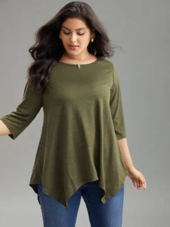 Plain Hanky Hem Crew Neck T-shirt 14 Plain Hanky Hem Crew Neck T-shirt -Bloomchic Shop 61325683 ul