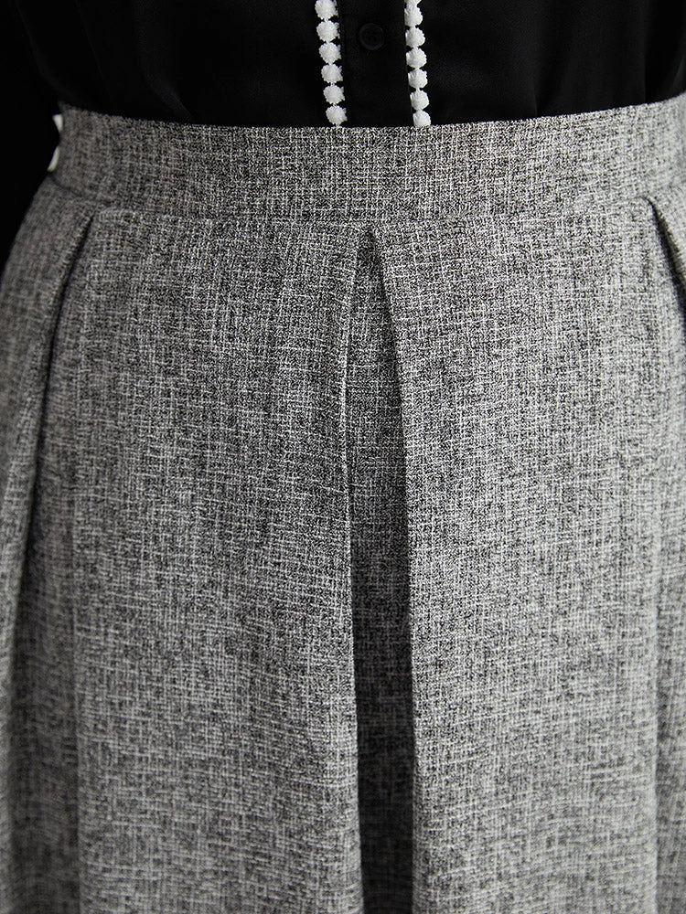 Plain Texture Pleated Pocket Cropped Skirt 8 Plain Texture Pleated Pocket Cropped Skirt - Image 6