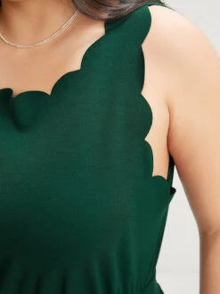 Solid Sleeveless Pocket Scalloped Trim Jumpsuit 18 Solid Sleeveless Pocket Scalloped Trim Jumpsuit -Bloomchic Shop 624321298 tg 78bebbbc 3fac 4769 b2bd 8beeb32cc658