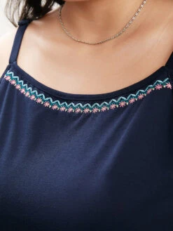 Solid Embroidered Ruffle Hem Cami Top -Bloomchic Shop 635837930 ml