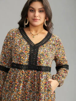 Ditsy Floral Lace Panel Lantern Sleeve Dress 14 Ditsy Floral Lace Panel Lantern Sleeve Dress -Bloomchic Shop 641197320 rp