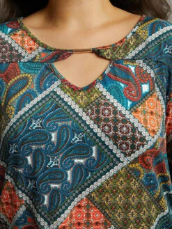 Paisley Colorblock Contrast Keyhole T-shirt 15 Paisley Colorblock Contrast Keyhole T-shirt -Bloomchic Shop 642627392 ig