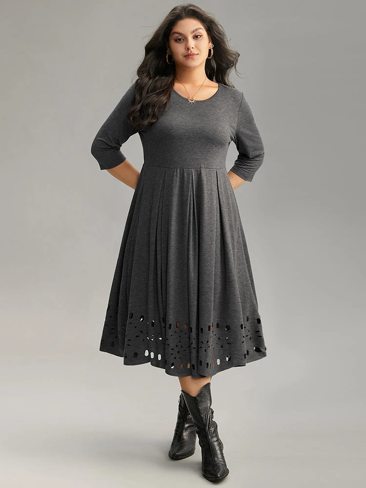 Plain Elastic Waist Laser Cut Crew Neck Dress 6 Plain Elastic Waist Laser Cut Crew Neck Dress - Image 4