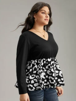 Leopard Print Patchwork Gathered T-shirt -Bloomchic Shop 692613479 ry