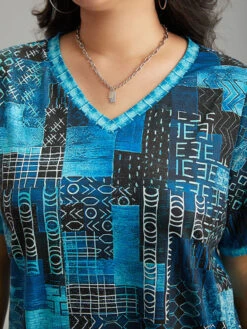 Geometric Print V Neck T-shirt -Bloomchic Shop 732163446 jq