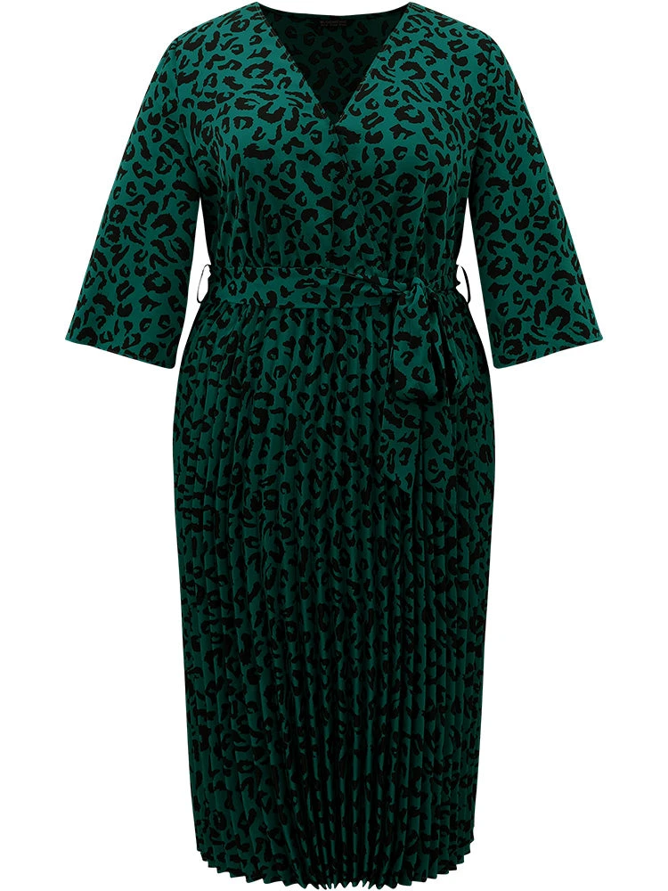 Leopard Wrap Elastic Waist Pleated Belted Dress 7 Leopard Wrap Elastic Waist Pleated Belted Dress - Image 5