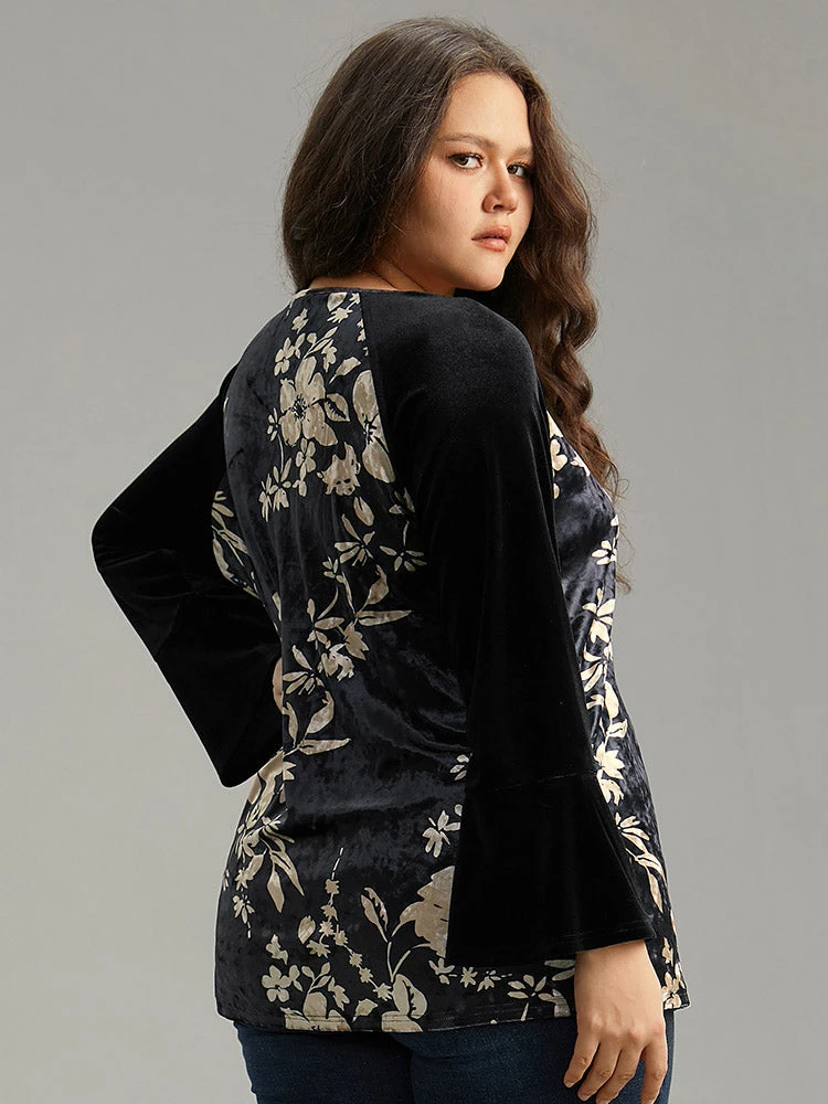 Velvet Floral Patchwork Raglan Sleeve T-shirt 4 Velvet Floral Patchwork Raglan Sleeve T-shirt - Image 2