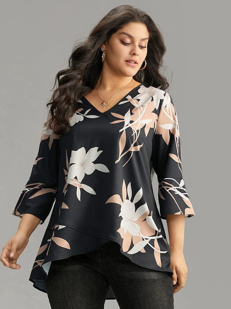 Floral Print Bell Sleeve Asymmetrical Hem Blouse 7 Floral Print Bell Sleeve Asymmetrical Hem Blouse - Image 5