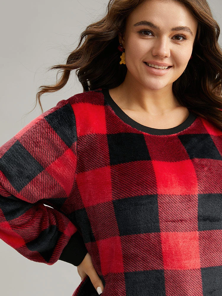 Plaid Print Round Neck Fluffy Sweatshirt 8 Plaid Print Round Neck Fluffy Sweatshirt - Image 6