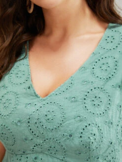 Solid Broderie Anglaise Ruffles Cap Sleeve Tank Top 15 Solid Broderie Anglaise Ruffles Cap Sleeve Tank Top -Bloomchic Shop 857264547 ln