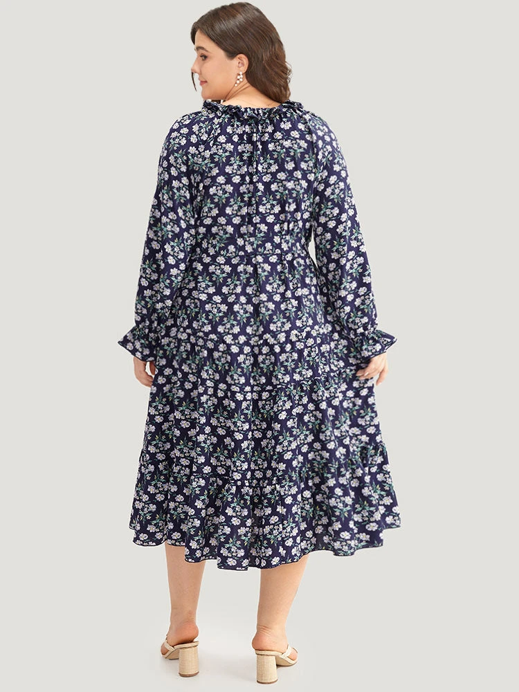 Ditsy Floral Pocket Tie Neck Frill Trim Dress 4 Ditsy Floral Pocket Tie Neck Frill Trim Dress - Image 2