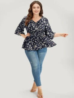 Floral Print Shirred Button Detail V Neck Petal Sleeve Blouse -Bloomchic Shop 918850037 ut