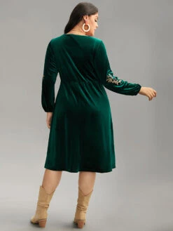 Boho Print Embroidered Velvet Keyhole Dress -Bloomchic Shop 918876145 pw