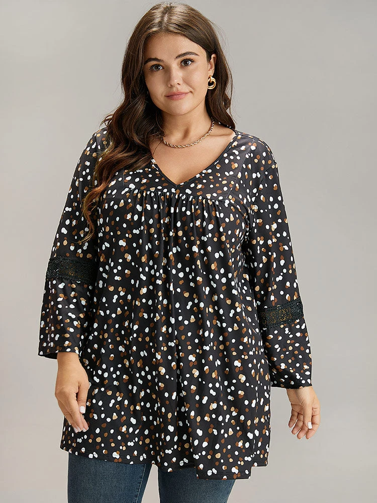 Allover Print Guipure Lace Plicated Detail T-shirt 3 Allover Print Guipure Lace Plicated Detail T-shirt